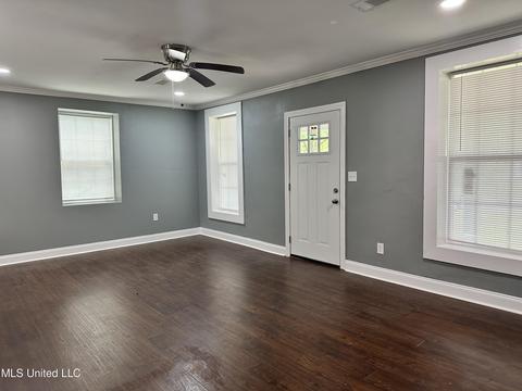 4840 Sheridan Dr, Jackson, MS 39206 photo 3