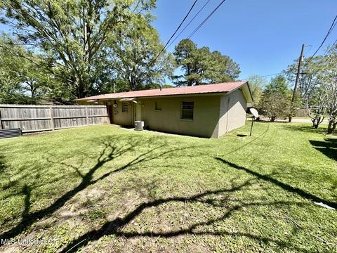 504 SE 9th Ave, Magee, MS 39111 photo 6