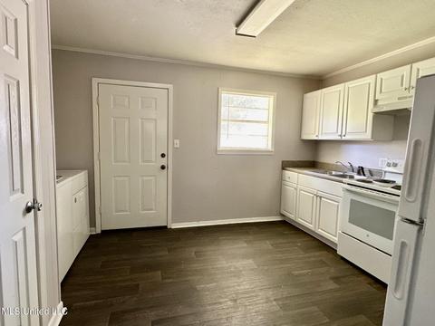 504 SE 9th Ave, Magee, MS 39111 photo 12