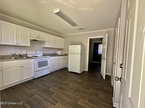 504 SE 9th Ave, Magee, MS 39111 photo 15