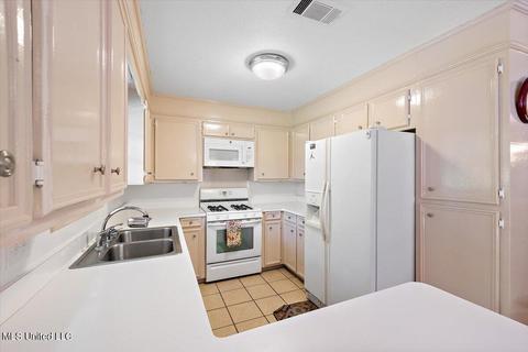 1711 Plantation Blvd, Jackson, MS 39211 photo 12