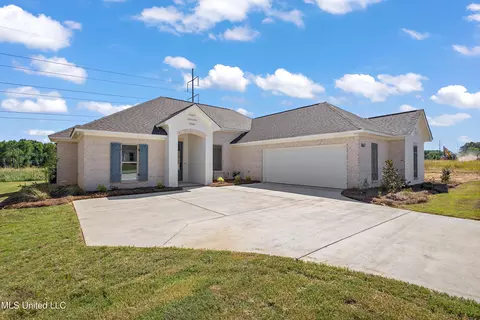 862 Glenwild Cir, Canton, MS 39046 photo 3