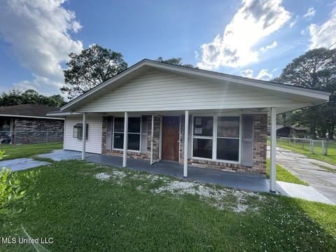3627 Reynosa Dr, Gulfport, MS 39501