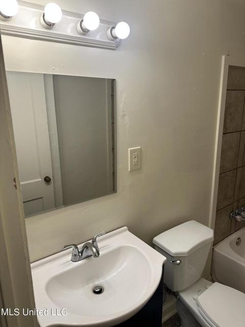 2763 Emerald Dr, Jackson, MS 39212 photo 15