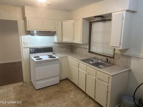 2763 Emerald Dr, Jackson, MS 39212 photo 6