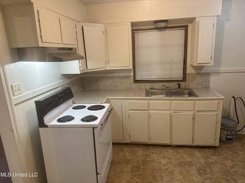 2763 Emerald Dr, Jackson, MS 39212 photo 5