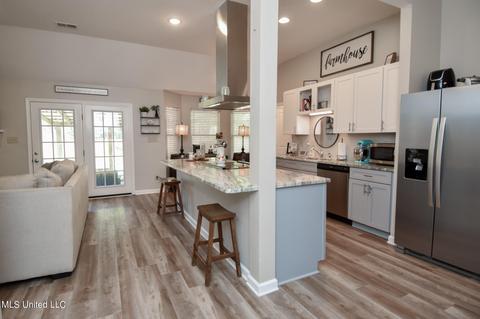 2105 Gale Cv, Hernando, MS 38632 photo 6