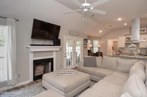 2105 Gale Cv, Hernando, MS 38632 photo 12
