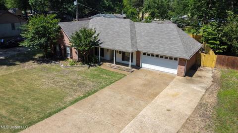 2105 Gale Cv, Hernando, MS 38632 photo 4