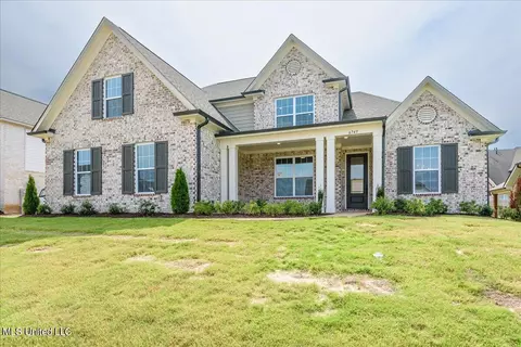 6745 Sunrise Loop W, Olive Branch, MS 38654 photo 3