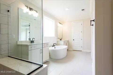 6745 Sunrise Loop W, Olive Branch, MS 38654 photo 17