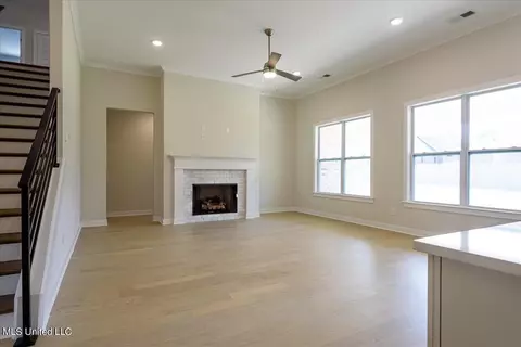 6745 Sunrise Loop W, Olive Branch, MS 38654 photo 7