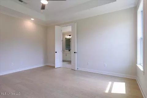6745 Sunrise Loop W, Olive Branch, MS 38654 photo 15