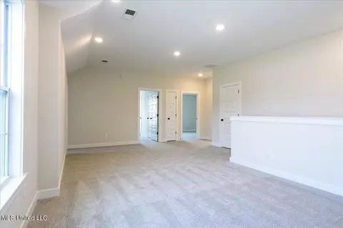 6745 Sunrise Loop W, Olive Branch, MS 38654 photo 20