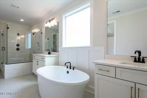 6745 Sunrise Loop W, Olive Branch, MS 38654 photo 16