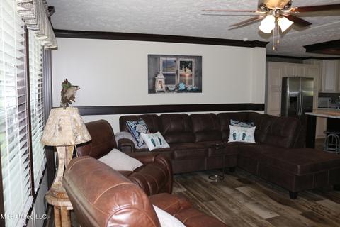 12 N County Road 512 Rd, Como, MS 38619 photo 3