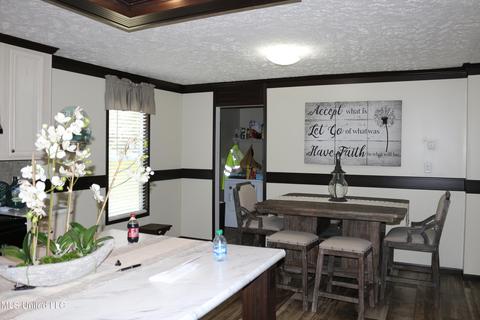 12 N County Road 512 Rd, Como, MS 38619 photo 4