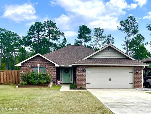 14920 Camp Ln, Gulfport, MS 39503