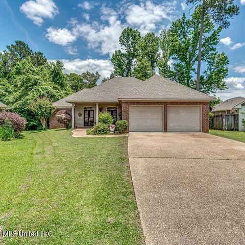 103 Avery Frst, Canton, MS 39046