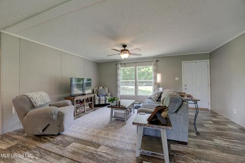321 Mcclyde Rd, Como, MS 38619 photo 18