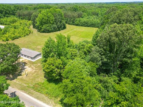 321 Mcclyde Rd, Como, MS 38619 photo 9