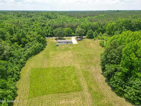 321 Mcclyde Rd, Como, MS 38619 photo 7