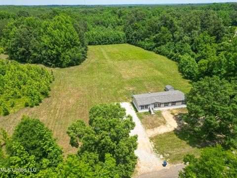 321 Mcclyde Rd, Como, MS 38619 photo 10