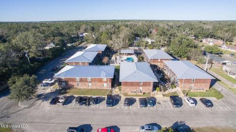 1550 E Second St #O 79, Pass Christian, MS 39571