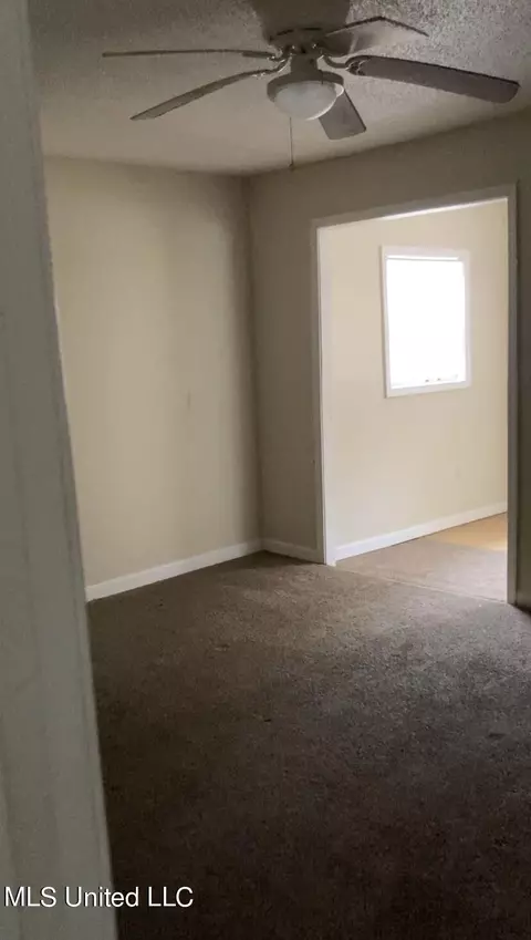 4501 Briggs St, Moss Point, MS 39563 photo 7