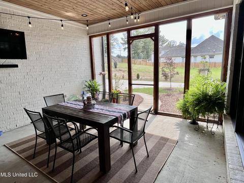 109 Stone Lake Dr, Madison, MS 39110 photo 17