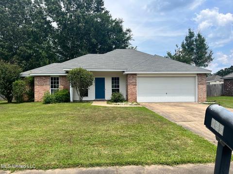 324 Bradford Dr, Richland, MS 39218