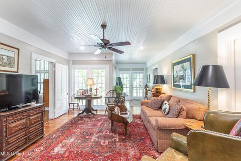 204 East St, Como, MS 38619 photo 24