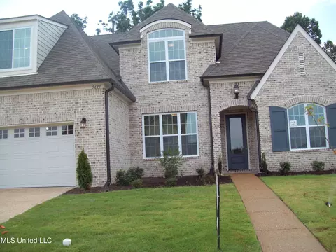 9643 Kings Landing Dr, Olive Branch, MS 38654