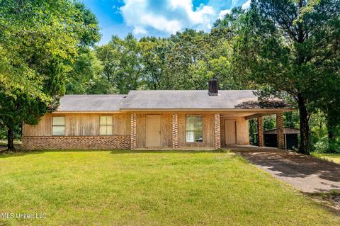 187 Glen Vincent Rd, Lucedale, MS 39452