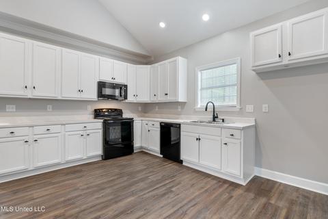 217 Ford St, Como, MS 38619 photo 11