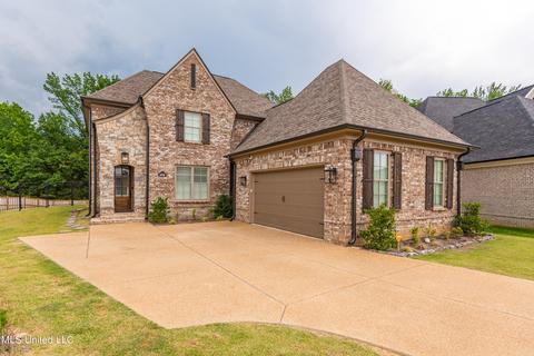 4318 Piland Park Cv, Olive Branch, MS 38654