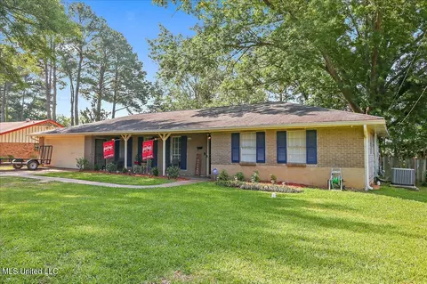 3231 Copperfield St, Jackson, MS 39209 photo 3