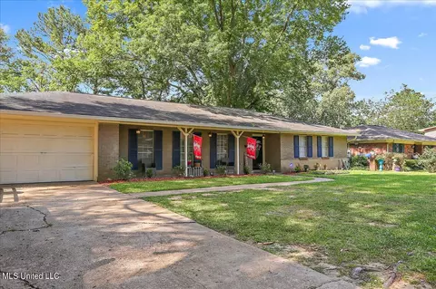 3231 Copperfield St, Jackson, MS 39209 photo 2