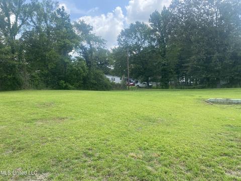 140 Sylvan Dr, Richland, MS 39218 photo 4