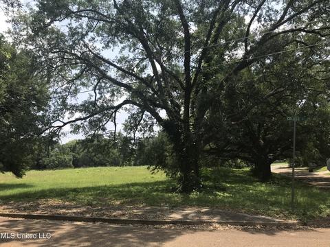 0 Moore St, Woodville, MS 39669