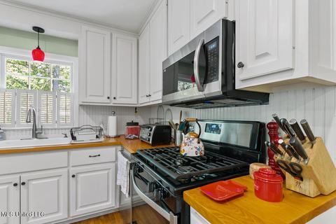 813 Brookwood Rd, Jackson, MS 39206 photo 13