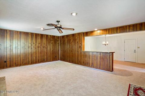 1449 Springdale Dr, Jackson, MS 39211 photo 18