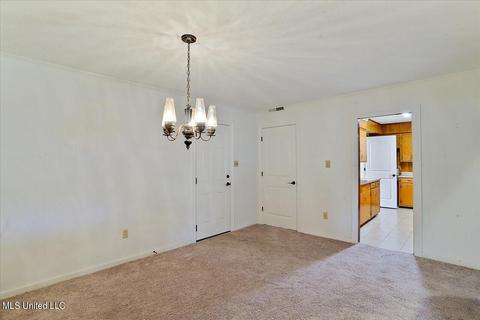 1449 Springdale Dr, Jackson, MS 39211 photo 14