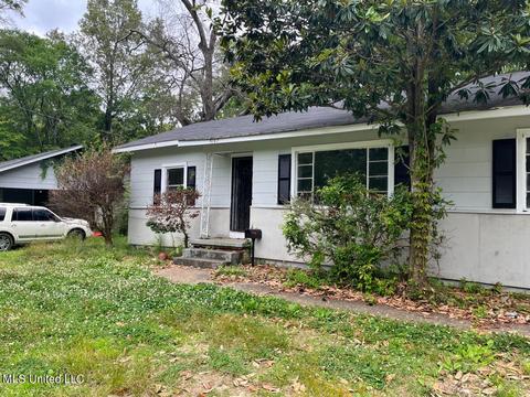 4167 Del Rosa Dr, Jackson, MS 39206