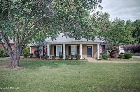 602 Treeline Dr, Brandon, MS 39042