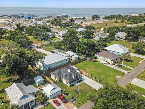 321 Fourth St, Long Beach, MS 39560 photo 27