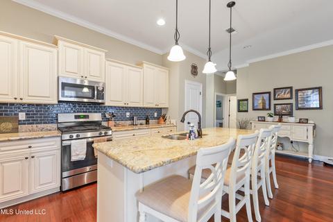 321 Fourth St, Long Beach, MS 39560 photo 9
