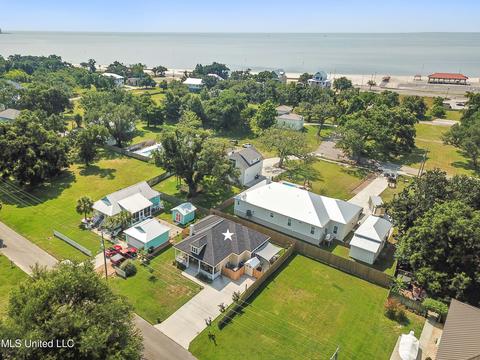 321 Fourth St, Long Beach, MS 39560 photo 31