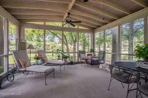 8065 Stateline Rd, Olive Branch, MS 38654 photo 11