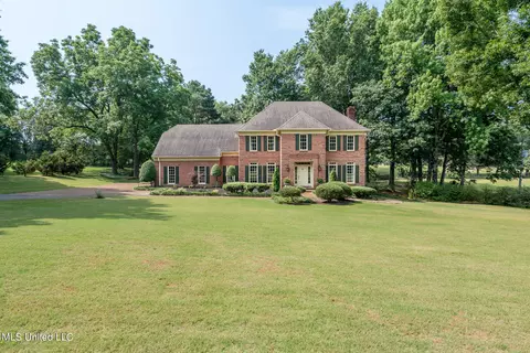 8065 Stateline Rd, Olive Branch, MS 38654 photo 2
